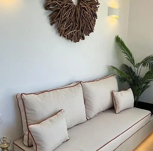 Aparthotel Thealos Santorini Pyrgos Kallistis